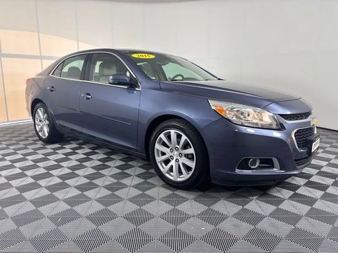 Used 2015 Chevrolet Malibu LT w/ Leather Package FWD image 37