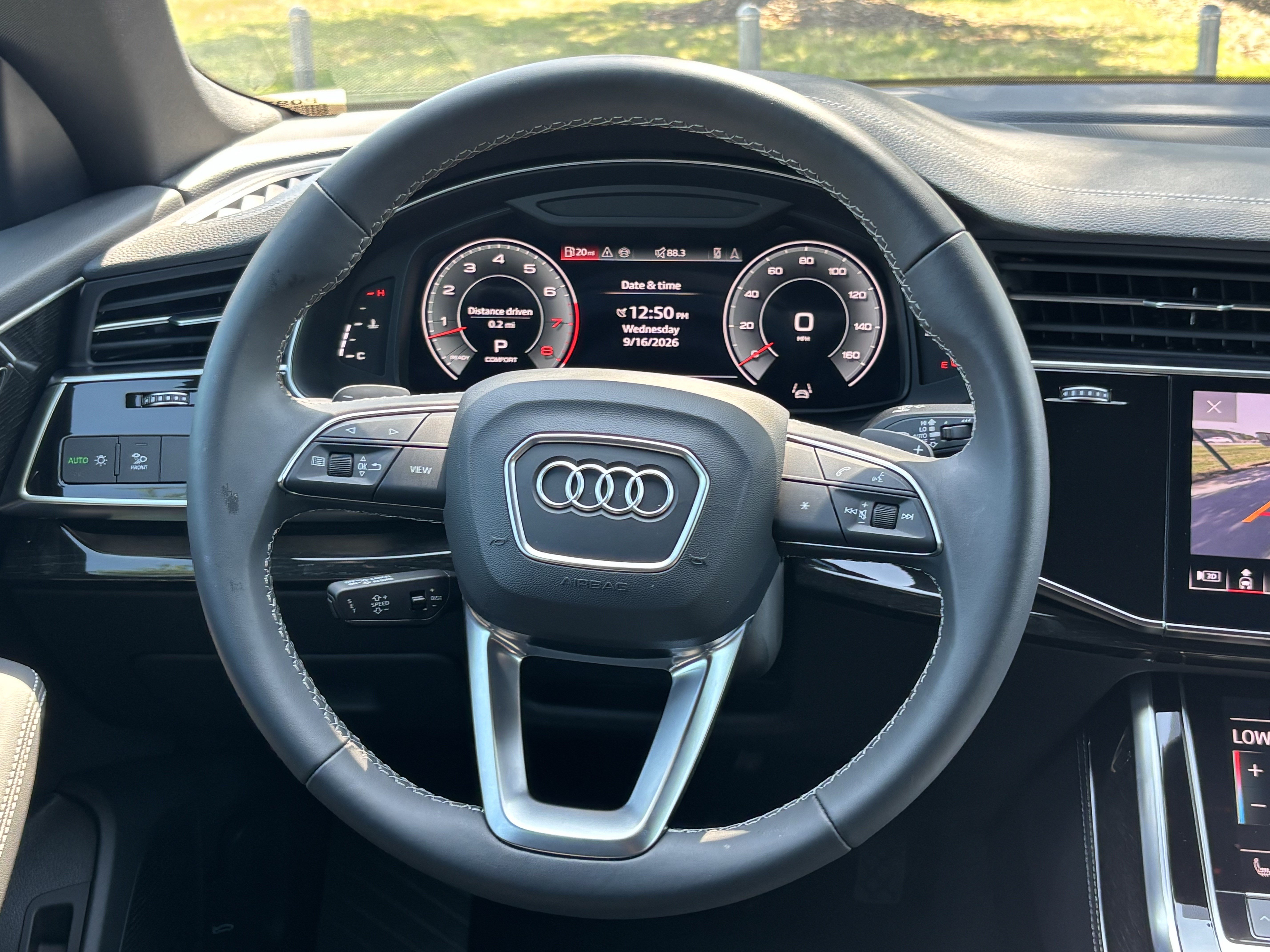 Certified 2025 Audi Q8 Premium Plus AWD/4WD image 20