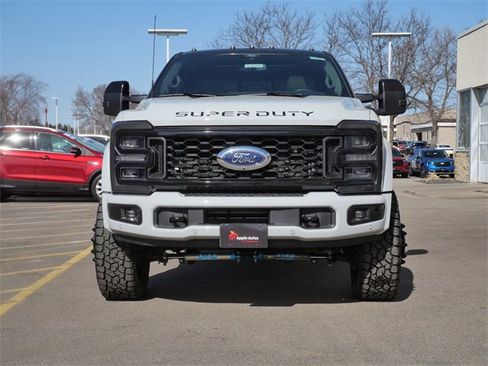 Used 2025 Ford F450 Platinum w/ Platinum Plus Package image 2