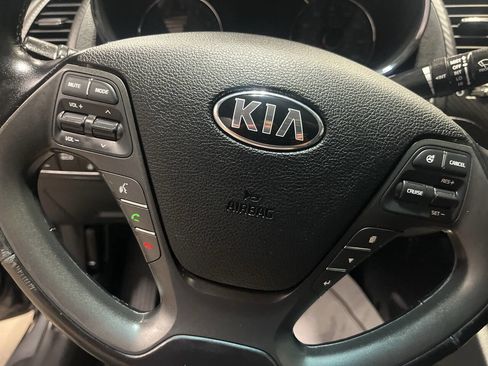 Used 2015 Kia Forte Koup EX w/ EX Premium Package image 21