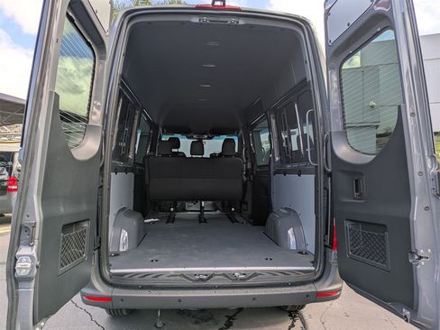 New 2025 Mercedes-Benz Sprinter 2500 image 10