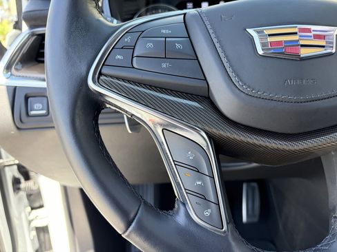 Used 2020 Cadillac XT5 Sportv w/ Platinum Package AWD/4WD image 21