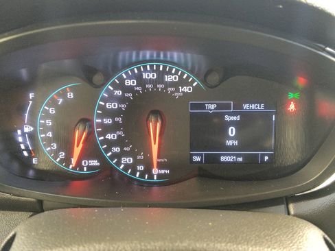 Used 2021 Chevrolet Trax LT AWD/4WD image 23
