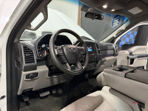 Used 2017 Ford F250 XLT image 12