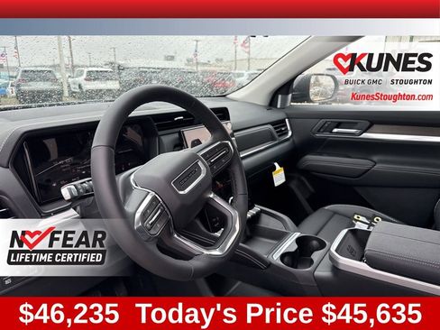 New 2026 GMC Terrain Denali w/ LPO, Floor Liner Package AWD/4WD image 24