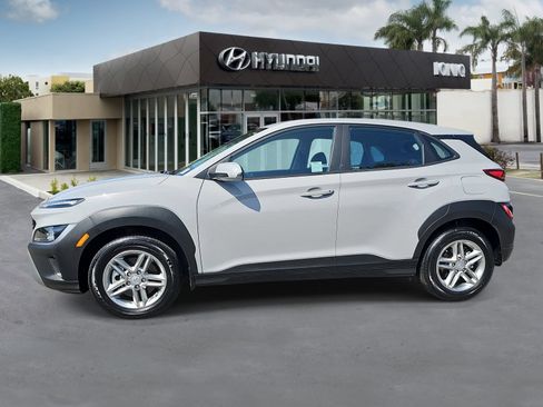 Certified 2023 Hyundai Kona SE AWD/4WD image 6