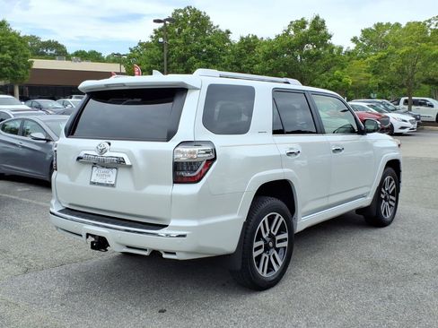 Used 2024 Toyota 4Runner Limited AWD/4WD image 6