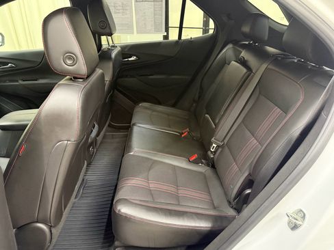 Certified 2022 Chevrolet Equinox RS FWD image 17