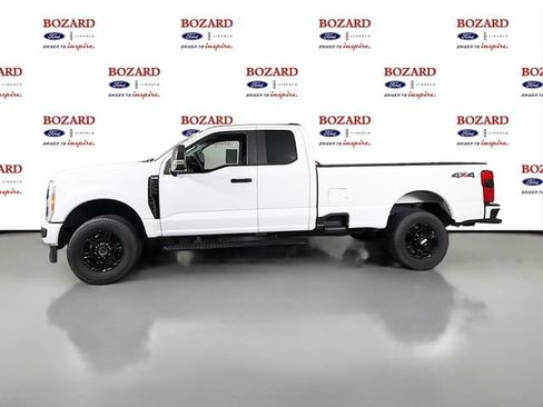 Used 2023 Ford F250 XL w/ STX Appearance Package AWD/4WD image 5