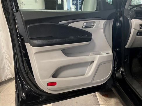 Used 2016 Honda Pilot EX-L image 9