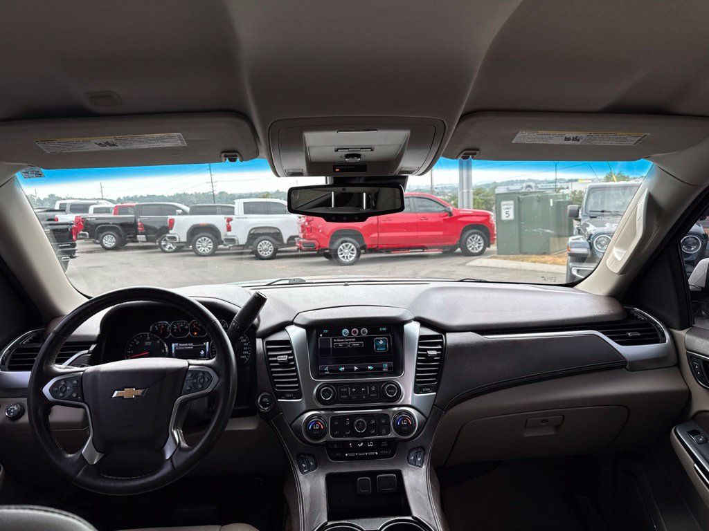 Used 2015 Chevrolet Tahoe LT w/ Luxury Package AWD/4WD image 19