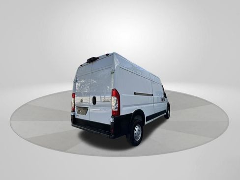 Used 2023 RAM ProMaster 2500 FWD image 7