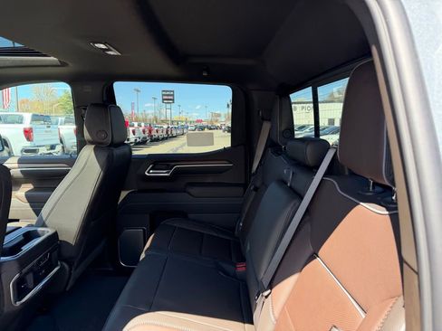 New 2026 GMC Sierra 1500 Denali AWD/4WD image 10