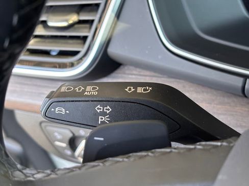 Used 2024 Audi Q5 2.0T Premium Plus image 18