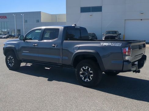 Used 2023 Toyota Tacoma TRD Off-Road image 15
