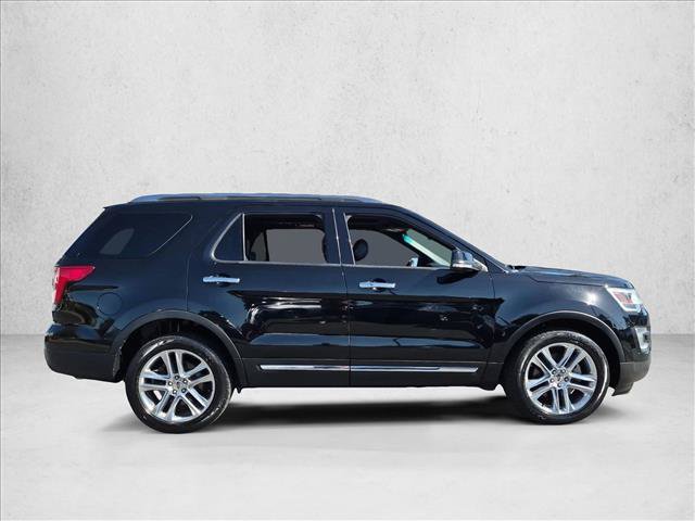 Used 2017 Ford Explorer Limited AWD/4WD image 4