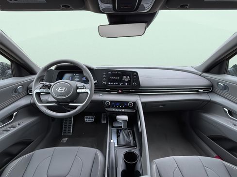 New 2026 Hyundai Elantra Sport FWD image 9