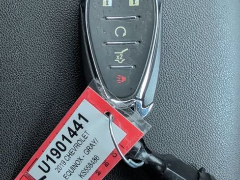 Used 2019 Chevrolet Equinox LT FWD image 26