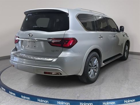 Used 2018 INFINITI QX80 4WD w/ Driver Assistance Package image 6