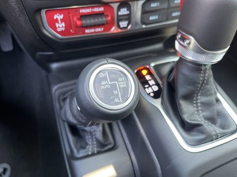 New 2026 Jeep Wrangler Rubicon AWD/4WD image 64