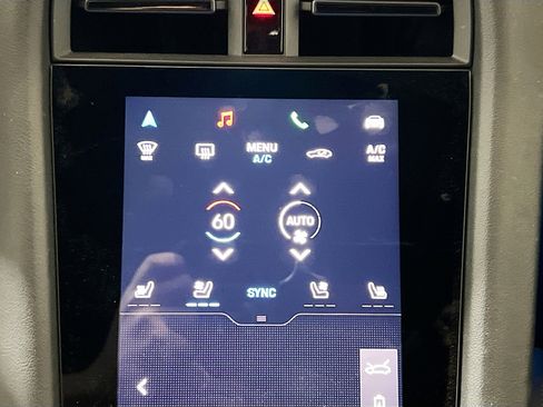 Used 2021 Porsche Taycan 4S w/ Premium Package image 12