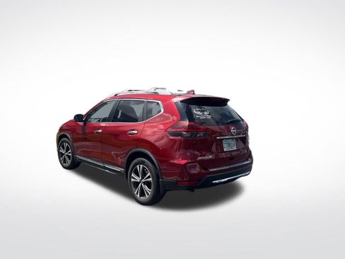 Used 2018 Nissan Rogue SL image 4