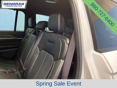 Certified 2025 Jeep Grand Cherokee L Overland w/ Advanced Protech Group III AWD/4WD image 26