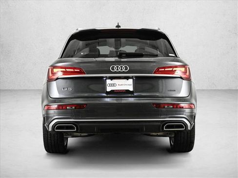 Used 2023 Audi Q5 2.0T Premium Plus w/ Premium Plus Package AWD/4WD image 7