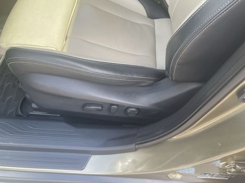 Used 2022 Subaru Outback Limited AWD/4WD image 18