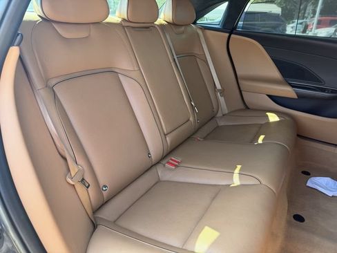 Used 2023 Lucid Air Touring AWD/4WD image 26