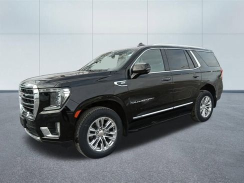 Used 2021 GMC Yukon SLT w/ SLT Luxury Package image 1