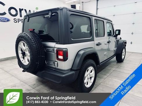 Used 2021 Jeep Wrangler Unlimited Islander image 4
