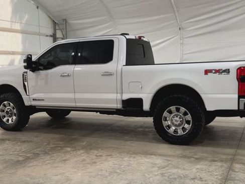 Used 2024 Ford F250 King Ranch w/ Chrome Package AWD/4WD image 2