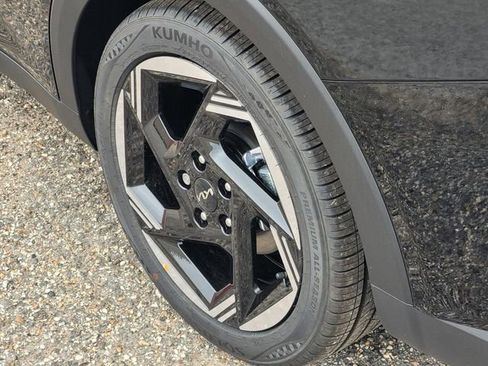 New 2026 Kia K4 GT-Line Turbo FWD image 5