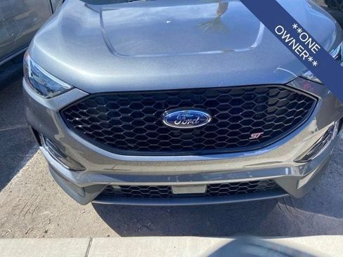 Used 2023 Ford Edge ST AWD/4WD image 3