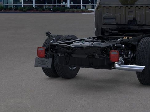 New 2026 Ford F350 XL w/ XL Chrome Package image 27