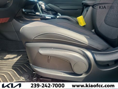 New 2026 Kia Seltos S FWD image 24