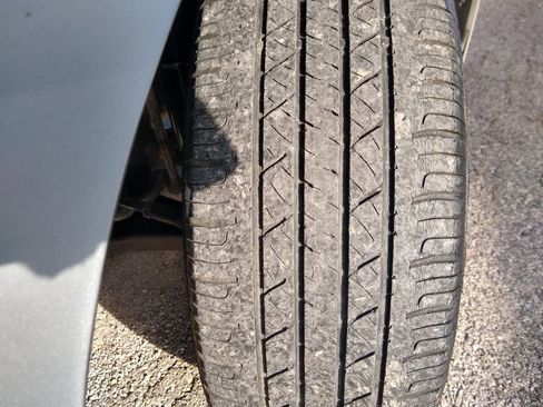 Used 2012 Chevrolet Equinox LT image 28