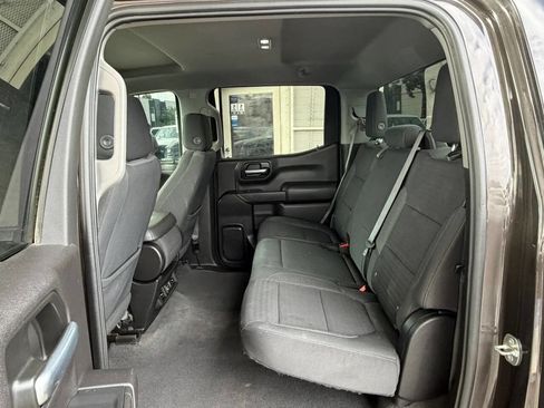 Used 2021 Chevrolet Silverado 1500 LT image 5