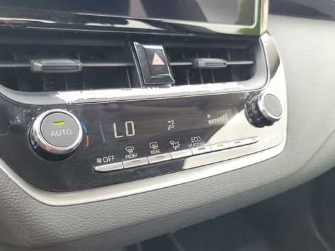 Certified 2023 Toyota Corolla LE FWD image 18