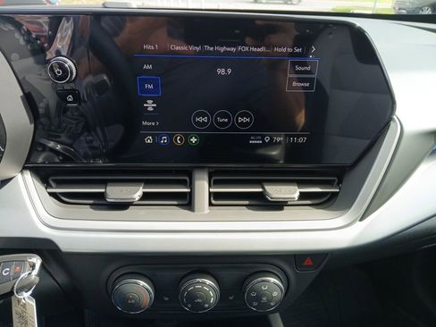 New 2026 Chevrolet Trax LS w/ LS Convenience Package image 21