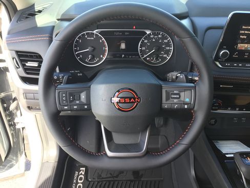 New 2026 Nissan Rogue SV image 11