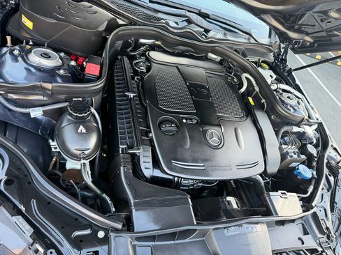 Used 2014 Mercedes-Benz E 350 4MATIC Sedan image 43