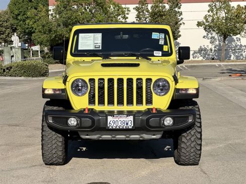 Used 2023 Jeep Gladiator Mojave w/ Cold Weather Group image 2