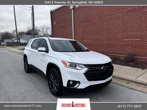 Used 2020 Chevrolet Traverse RS image 8