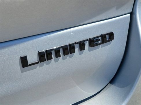 New 2025 Jeep Grand Cherokee L Limited w/ Luxury Tech Group II image 6