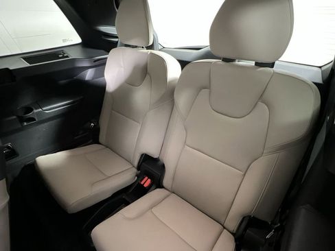 Used 2026 Volvo XC90 B5 Core image 26
