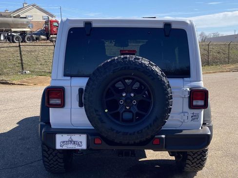 New 2026 Jeep Wrangler Unlimited Sport AWD/4WD image 36