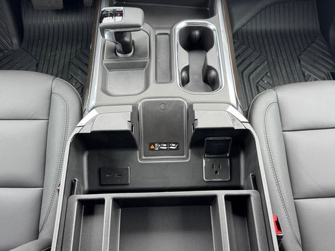 New 2026 Chevrolet Silverado 1500 LT Trail Boss w/ Convenience Package II image 9