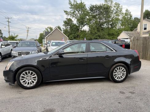 Used 2011 Cadillac CTS Luxury RWD image 5